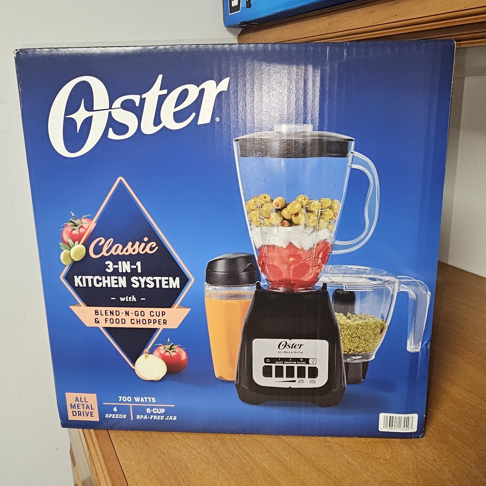 Oster 3-in-1 Kitchen System - Black and Silver